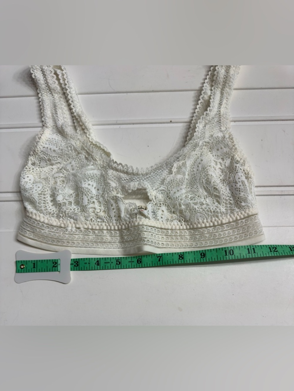 Intimately Free People Women’s Sz XS White Lace Wireless Bralette - Picture 5 of 5